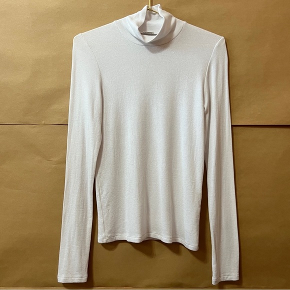 Aritzia Tops - Aritzia | Wilfred Only Turtleneck Body-Hugging Ribbed Top White Size M